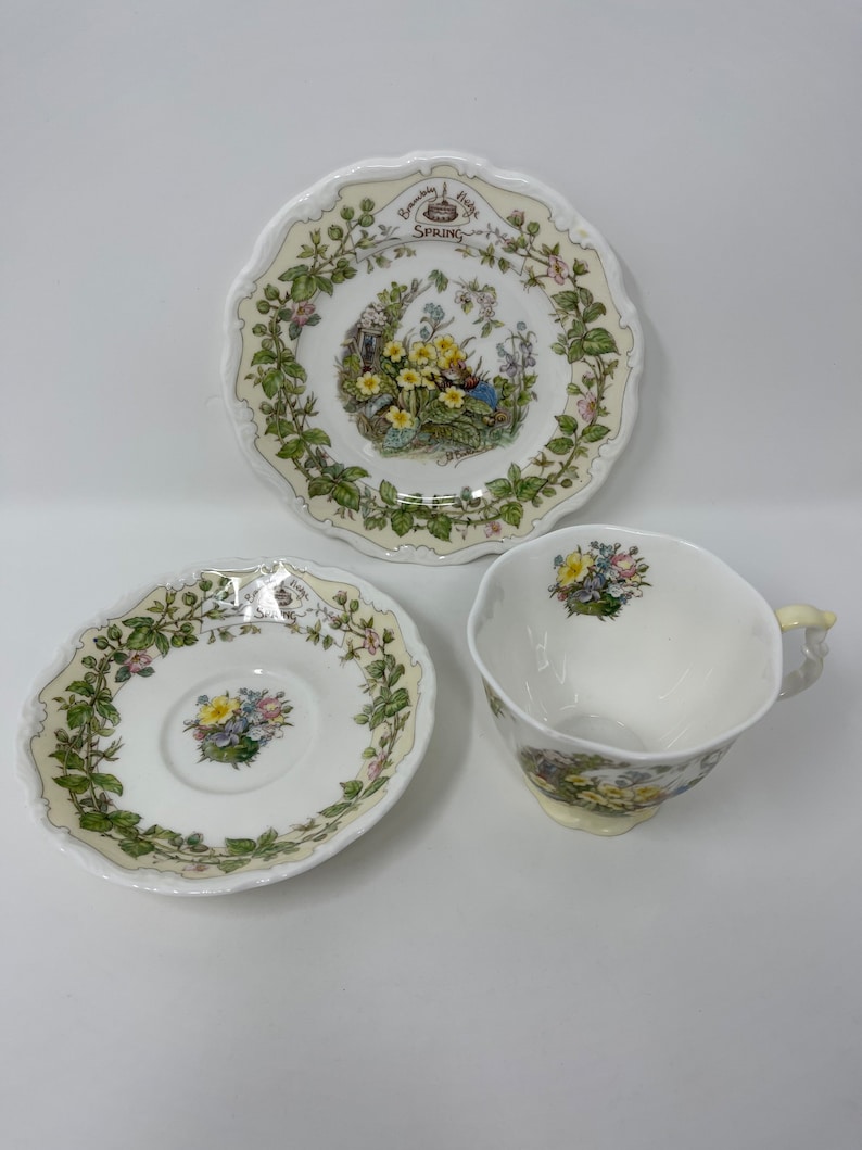 Royal Doulton Teacups Set,4 Seasons Cups Saucer, Dessert Plates and