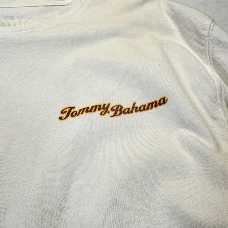 Tommy Bahama Graphic T-Shirt Mens XL Cream Last Call Cocktail Tropical Beach image 3