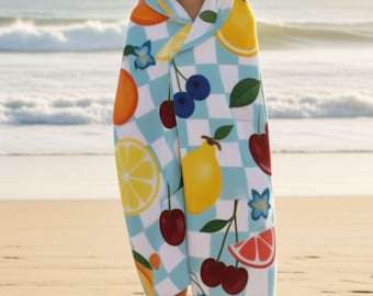 Toalla con capucha juvenil con estampado de cítricos y bayas de verano / Estampado de frutas, capucha a cuadros