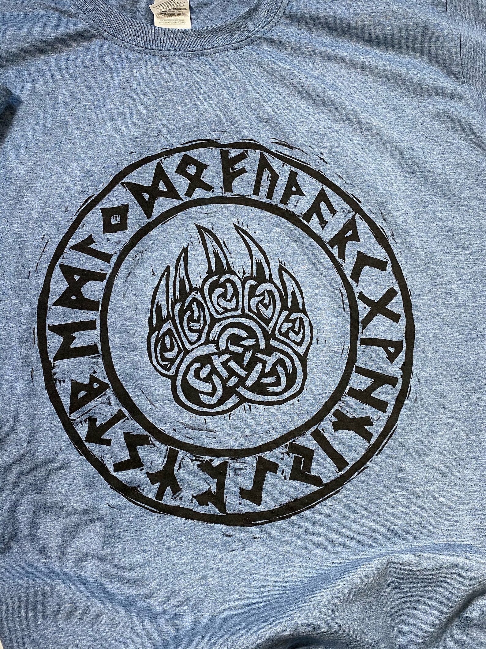 Bear Claw, Elder Futhark Rune Circle, HAND PRINTED T-SHIRT - Etsy