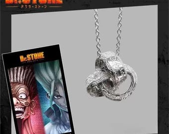 Dr. STONE Triple Interlocking Ring Pendant Necklace – Vintage Matte Silver Anime Jewelry