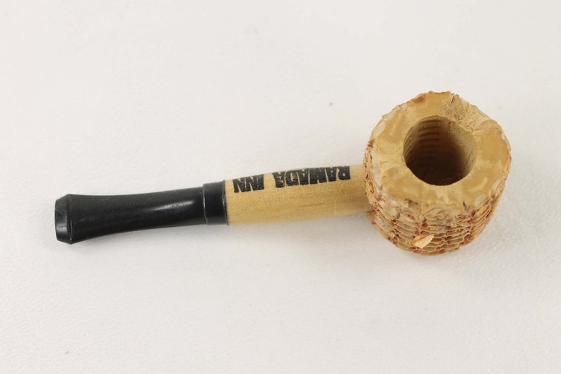 Vintage Missouri Meerschaum Corn Cob Pipe with Advertising Ramada Inn at Six Flags