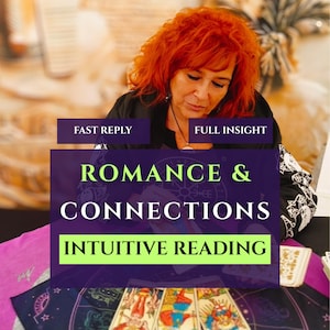 Puede incluir: Imagen de una mujer pelirroja con cartas del tarot. El texto en la imagen dice "Romance & Connections" e "Intuitive Reading". También se lee "Fast Reply" y "Full Insight".