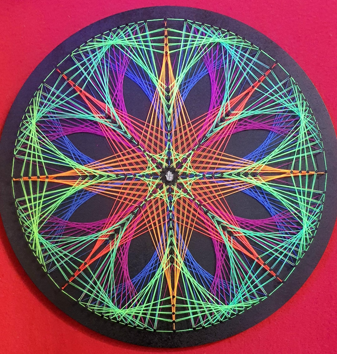 POISONED FLOWER With Hamsa Hand - String Art Wall Decoration Uv ...