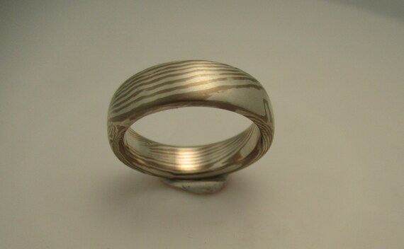 14K Palladium White Gold and Sterling Silver Bicolor Cool wave pattern Mokume Gane mixed metal wedding band 14K Palladium White Gold and Sterling Silver Bicolor Cool wave pattern Mokume Gane mixed metal wedding band