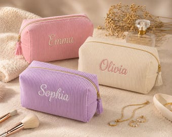 Nécessaire de maquiagem personalizada em veludo cotelê com bordado, presente personalizado para madrinhas.