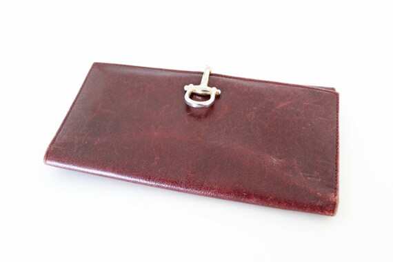 small clasp wallet