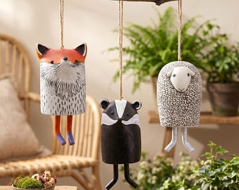 Campana de viento con animales del bosque, decoración de jardín con zorro, oveja y tejón, campana de viento rústica colgante, adorno para porche o patio, regalo para amantes de la naturaleza.