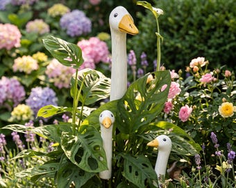 Goose Plant Stake, Cute White Goose Plant Pot Decor, Whimsical Houseplant Accessory, Garden Goose Stake, Plant Lover Gift For Her