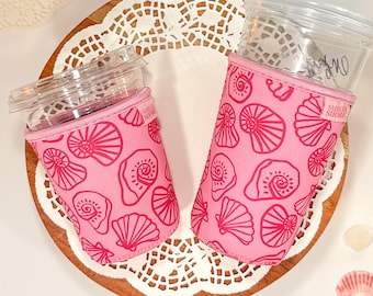 Seaside Shells Drinky Dink™ Reusable Coffee Sleeve