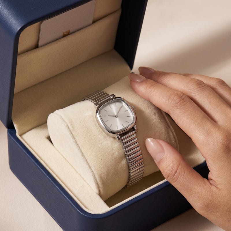 Small Analog Wristwatch - Etsy