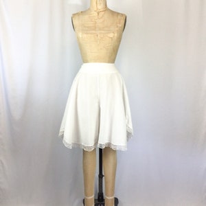 Vintage Edwardian Bloomers | Vintage white windowpane print cotton tap shorts | 1910's white lace trim knickers