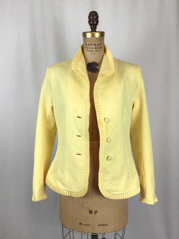 Vintage 60s suit jacket | Vintage lemon yellow ta… - image 4