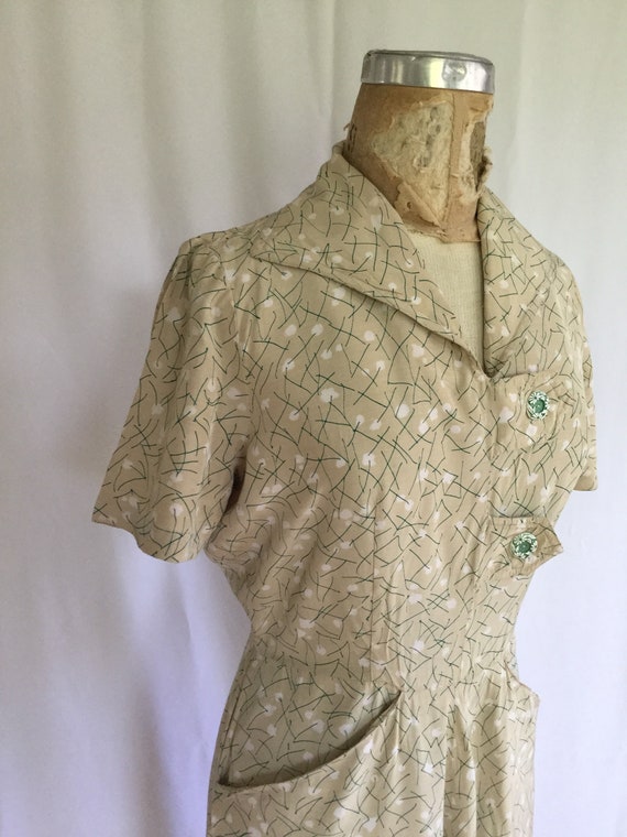 Vintage 40s shirtwaist dress | Vintage floral ray… - image 6