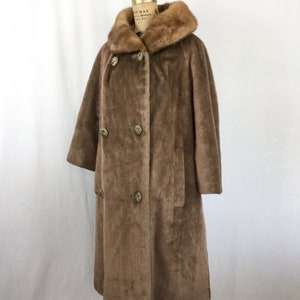 Vintage 50s coat Vintage cafe latte mohair coat with fur collar 1950s Brazotta double breast winter coat image 5