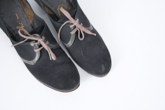 Vintage 30s shoes | Vintage blue suede oxfords | … - image 3