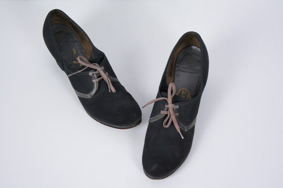 Vintage 30s shoes | Vintage blue suede oxfords | … - image 2