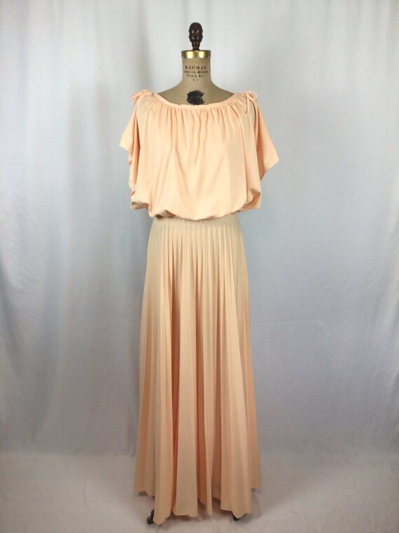 Vintage 70s dress | Vintage peach knit draped dre… - image 4