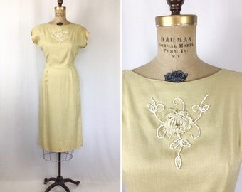 Vintage 50s dress | Vintage cream beaded wiggle dress | 1950s Fitted applique wool blend dress