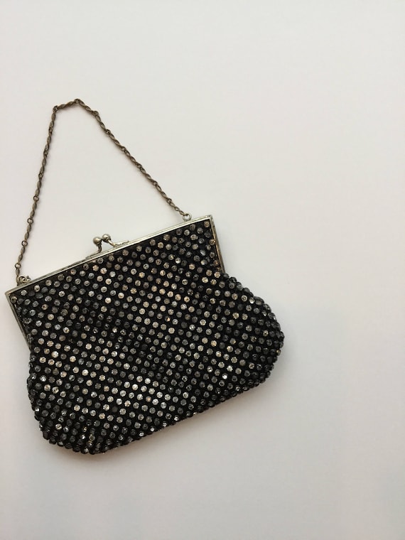 Black purse silver chain hot sale