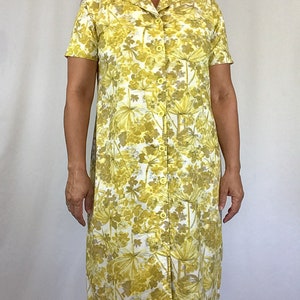 Vintage 50s dress Vintage yellow cotton day dress 1950s floral print house dress image 4