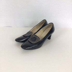 Vintage 50s pumps Vintage black leather high heel shoes 1950's Socialites buckle shoes image 1