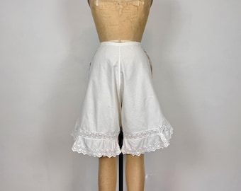 Braguitas estilo eduardiano vintage / Braguitas blancas de algodón con ojales / Calzoncillos tipo pantalón de los años 1910