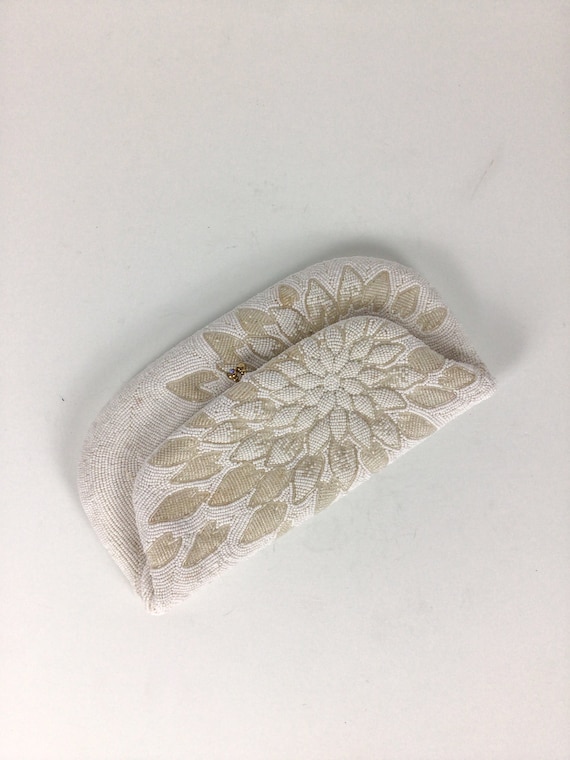 Vintage 50s clutch | Vintage white floral beaded … - image 1