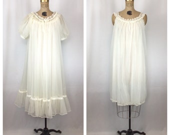 Vintage 60er Jahre Negligee Set | Vintage weißes schieres Peignoir Set | 1960er Jahre Lisette Nachthemd und Morgenmantel