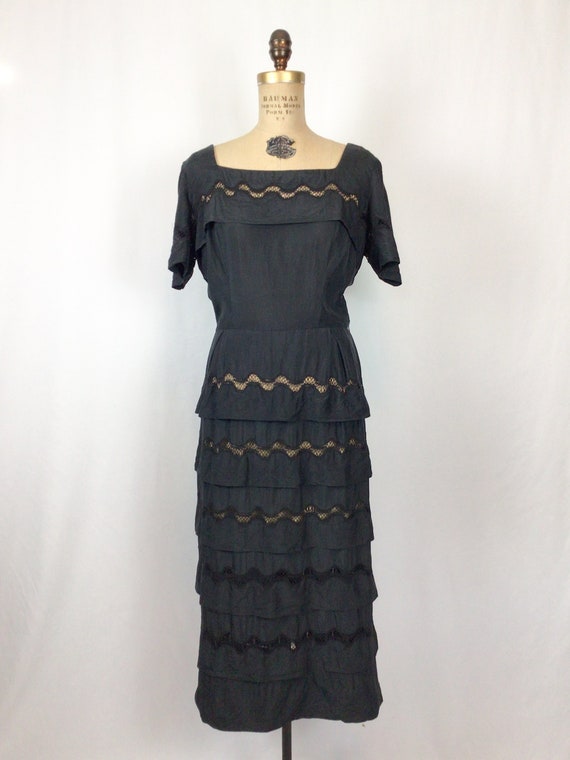 Vintage 30s dress | Vintage black silk and lace e… - image 3