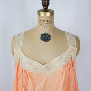 Vintage 30s nightgown Vintage peach rayon lace nightdress 1930s XXLarge negligee image 3