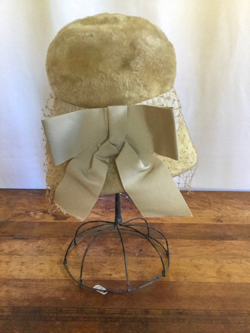 Vintage 60s hat vintage cream mohair fur hat 1960s Musketeer veiled hat bow winter hat image 7