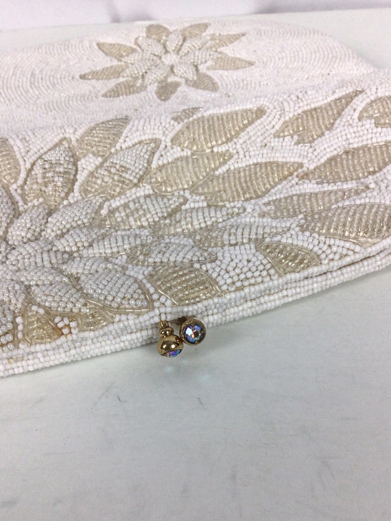 Vintage 50s clutch | Vintage white floral beaded … - image 5