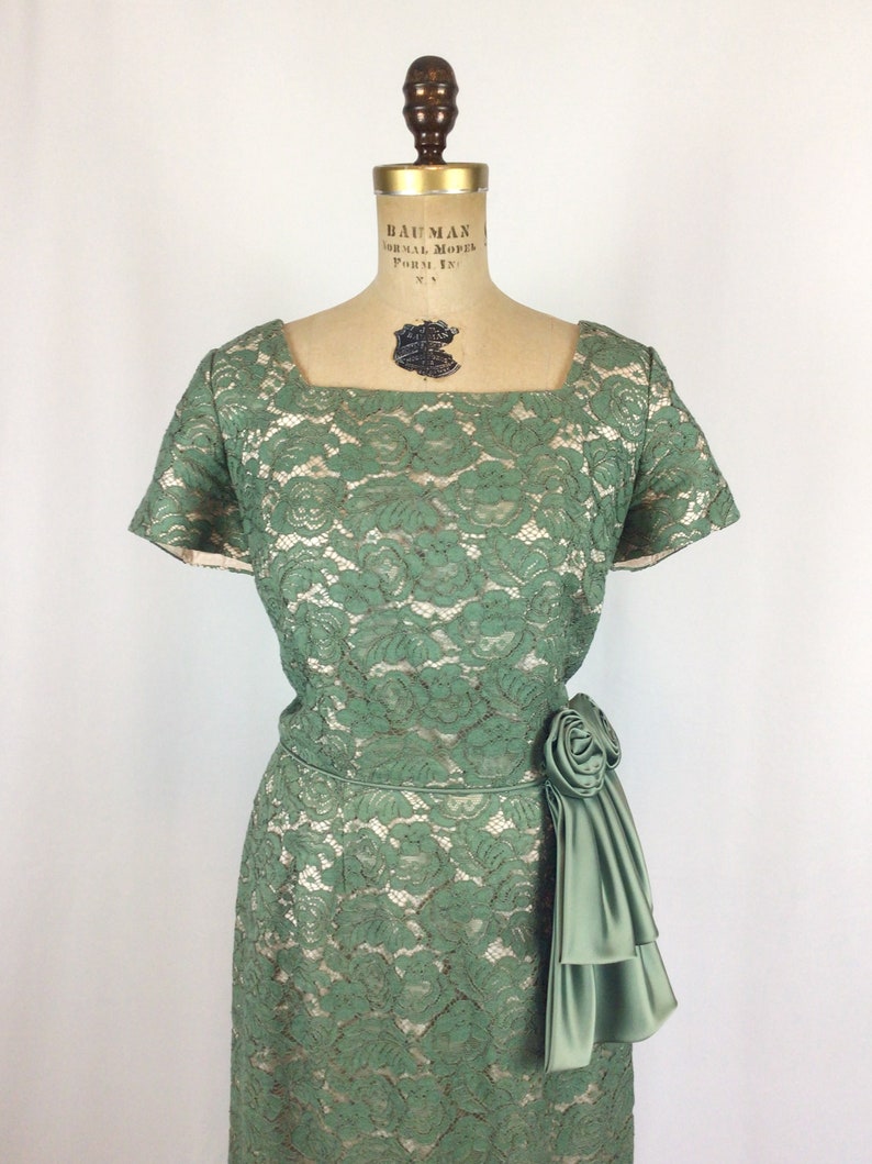 robe vintage des années 50 robe de soirée en dentelle vert myrte vintage robe de cocktail ondulée des années 1950 image 2