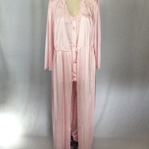 Vintage 60s Negligee set Vintage soft pink three piece pajama set 1960s Collections JC Penneys pjs and robe image 2