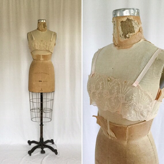 Vintage 20s brassiere || Vintage pink floral lace