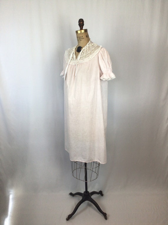 Vintage 50s Night dress | Vintage pale pink cotto… - image 5