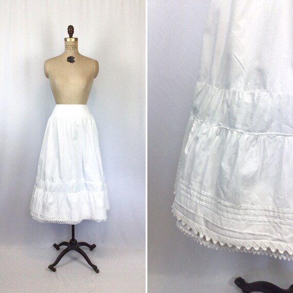 underskirt white