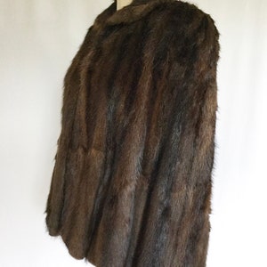 Vintage 50s fur cape Vintage rich striped brown mink cape Early 1950s Vancouver Fur factory mink fur cape stole image 5