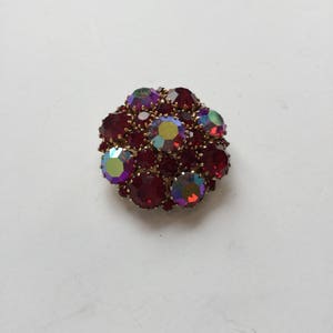 Weiss brooch vintage round red iridescent rhinestone brooch 1950's Weiss rhinestone brooch image 4