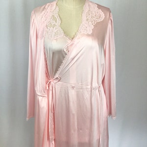 Vintage 60s Negligee set Vintage soft pink three piece pajama set 1960s Collections JC Penneys pjs and robe image 4