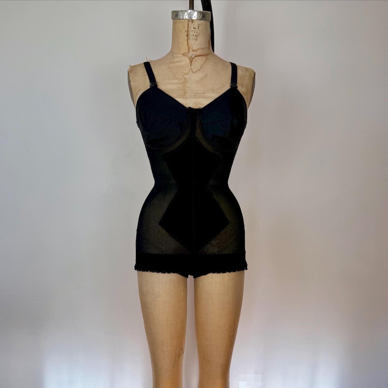 Vintage 60s Mini Doll Lady Marlene Shapewear 1960s Black Bra Girdle vintage-60s-mini-doll-lady-marlene-shapewear-1960s-black-bra-girdle