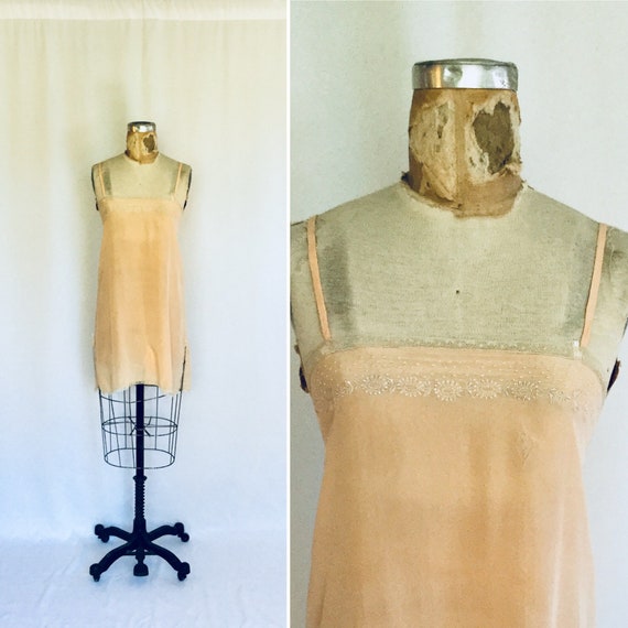Vintage 20s silk step in | Vintage peach embroider