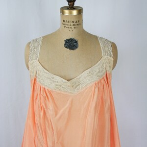 Vintage 30s nightgown Vintage peach rayon lace nightdress 1930s XXLarge negligee image 4