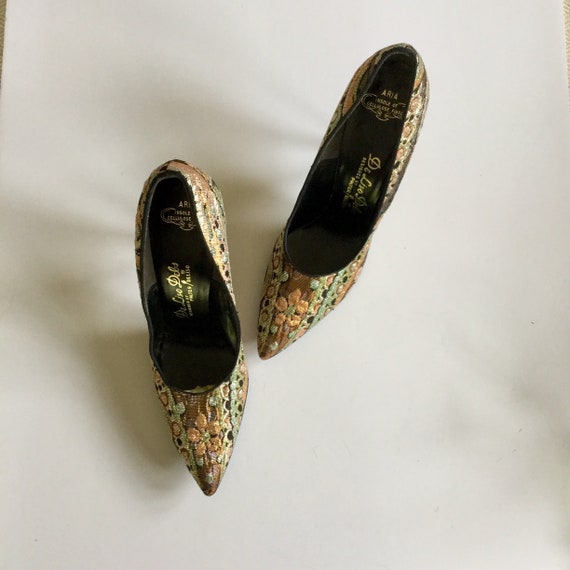 Brocade 50s pumps Vintage floral silk brocade high heel | Etsy