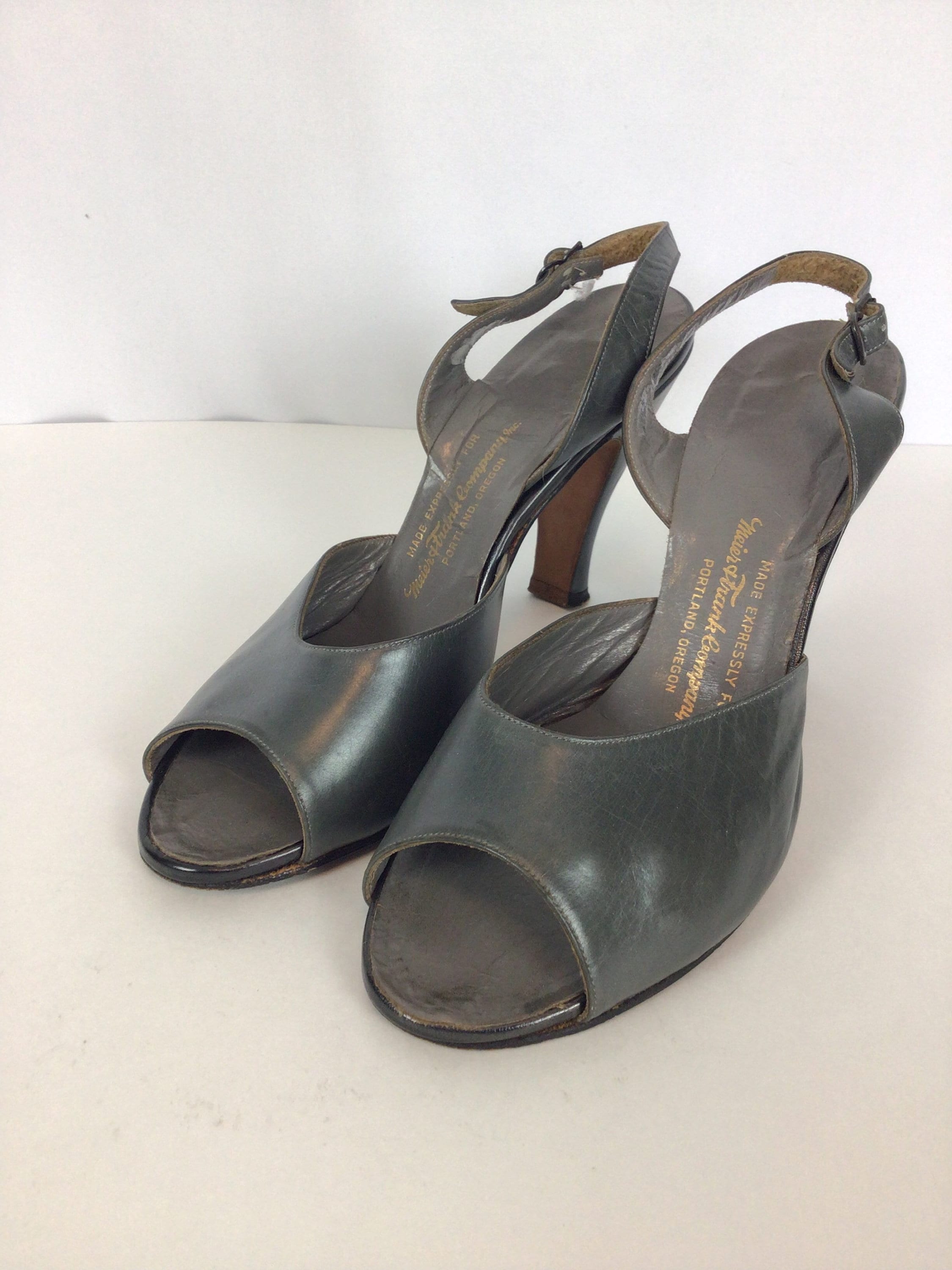 Vintage 50s Shoes | Vintage Grey Leather Peep Toe Shoes