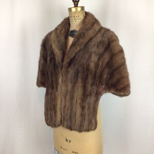 Vintage 50s stole Vintage chocolate brown striped mink stole 1950s Feldman Bros fur cape image 5