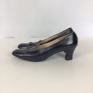 Vintage 50s pumps Vintage black leather high heel shoes 1950's Socialites buckle shoes image 6