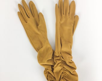 Vintage 50s Gloves | Vintage mustard yellow gloves | 1950s ochre nylon gathered  gloves