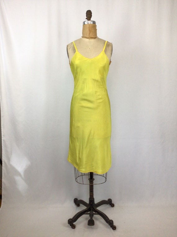 Vintage 40s slip | Vintage sunflower yellow rayon… - image 4